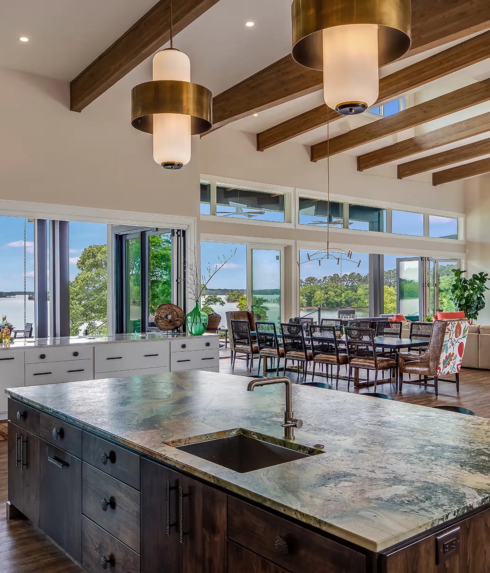 Featured Home - Lake Hartwell