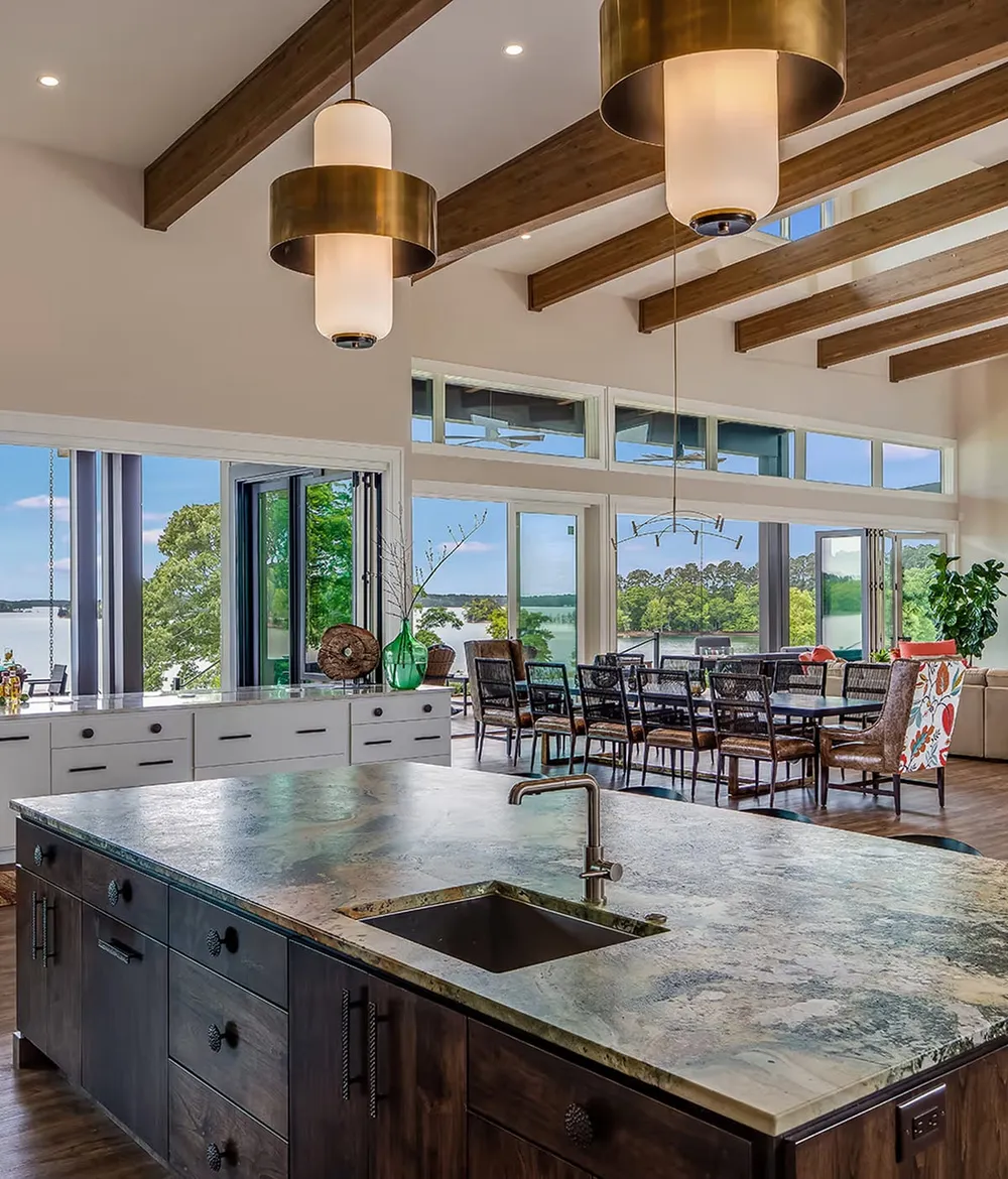 Featured Home - Lake Hartwell
